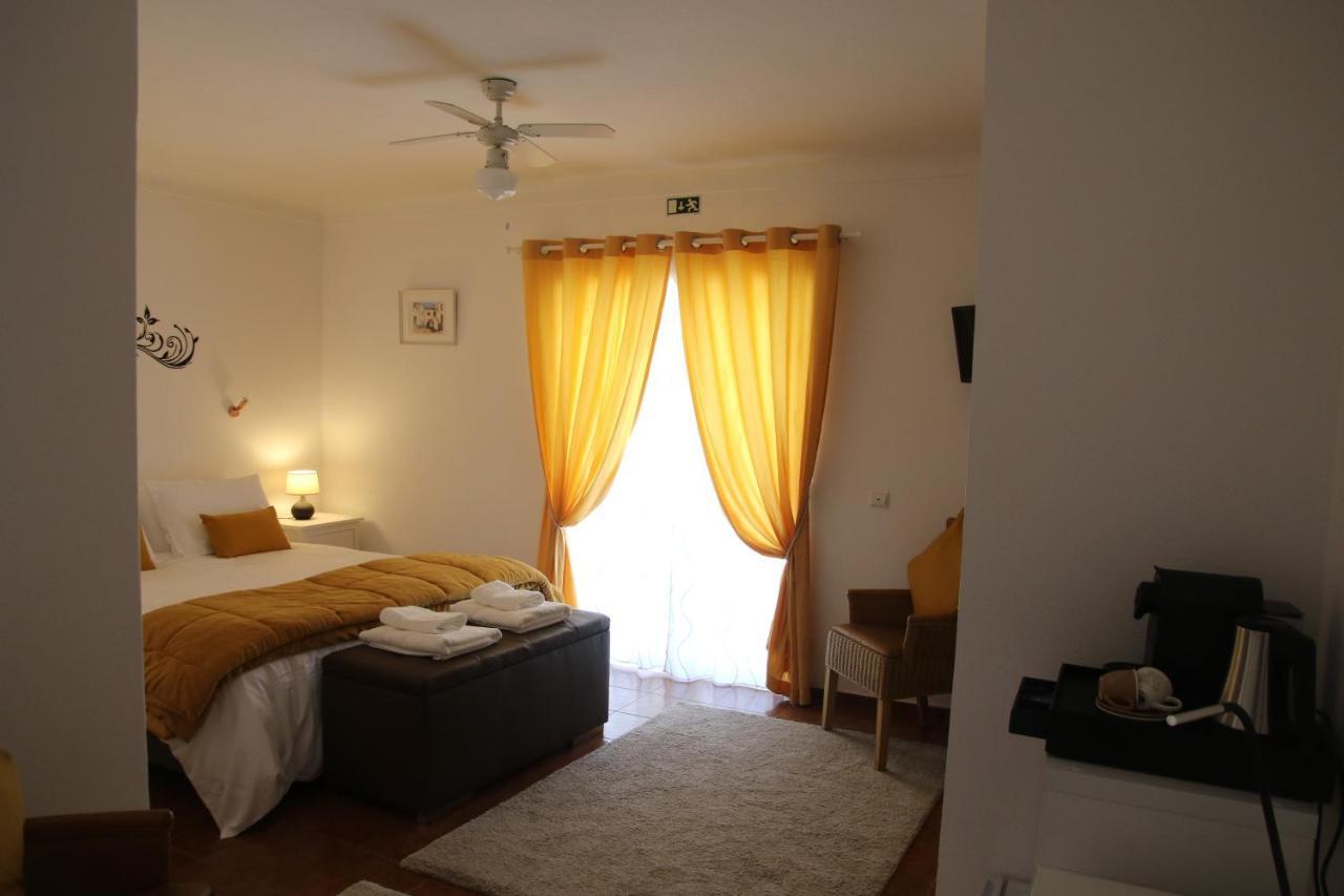 Casa Das Palmas โอบิดอส ภายนอก รูปภาพ